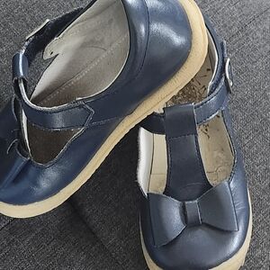 Classic Navy Kids Shoes with Bow